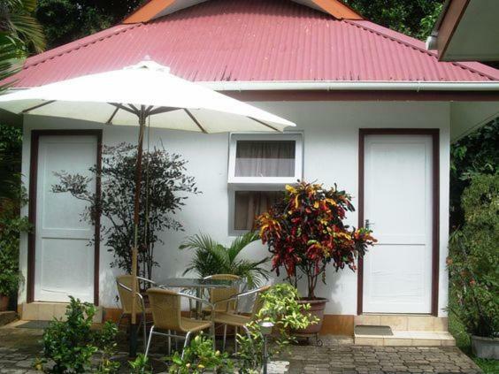 Garden Hut Appartement Victoria Buitenkant foto